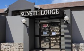 Sunset Lodge image