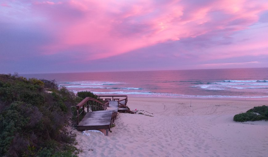 Welcome to Secluded Beach Cottage in Keurboomstrand, Western Cape, South Africa