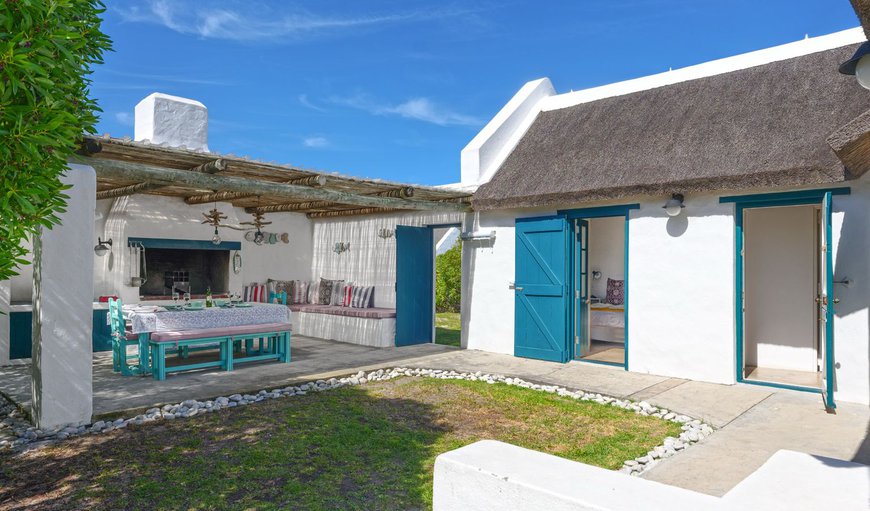 Welcome to 3115 Sophias Place Langezandt in Langezandt, Struisbaai, Western Cape, South Africa