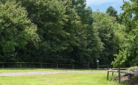 Waterwoods Equestrian Venue and Cottages image