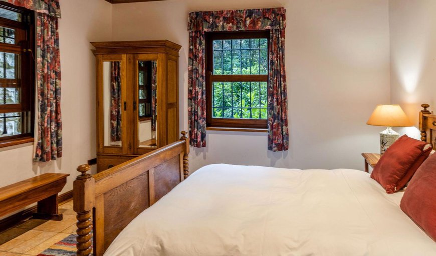 4 Sleeper Cottage: Bed