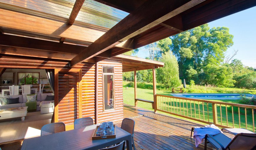 4-Sleeper Family Cabin: Patio