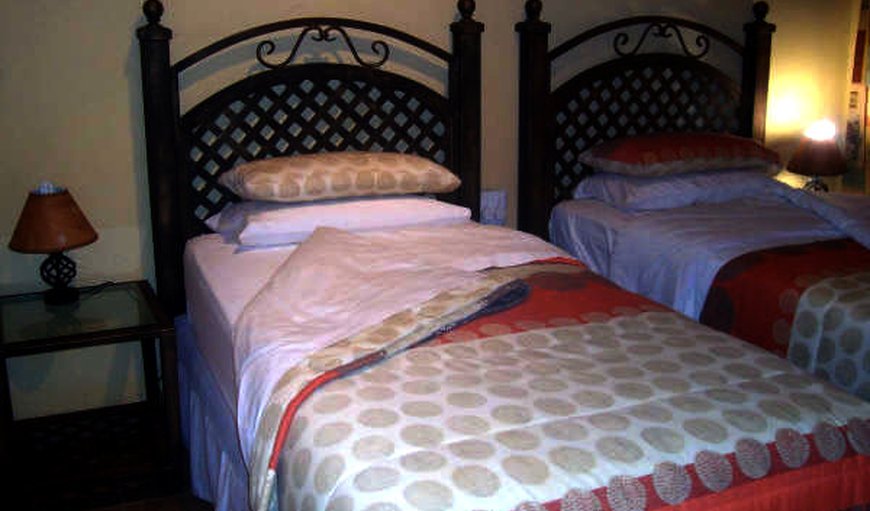Twin Bed Chalets: Twin Bed Chalets